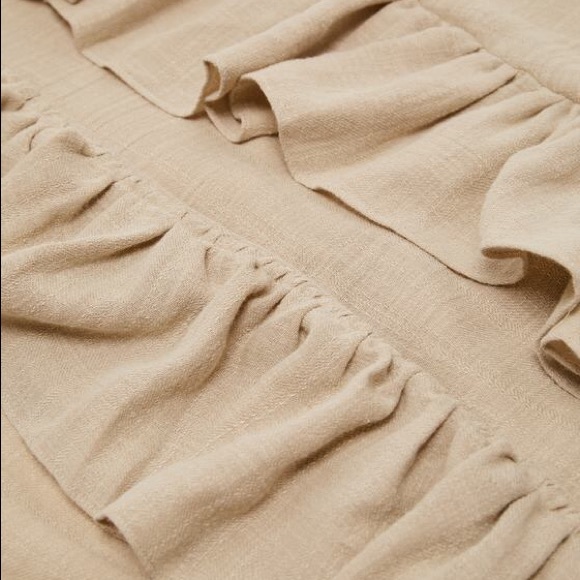 NWT Zara Cream Ruffled Cotton Scarf Sarong Wrap - Picture 4 of 7